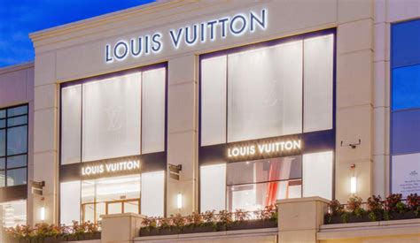 louis vuitton collins street opening hours|Louis Vuitton australia contact number.